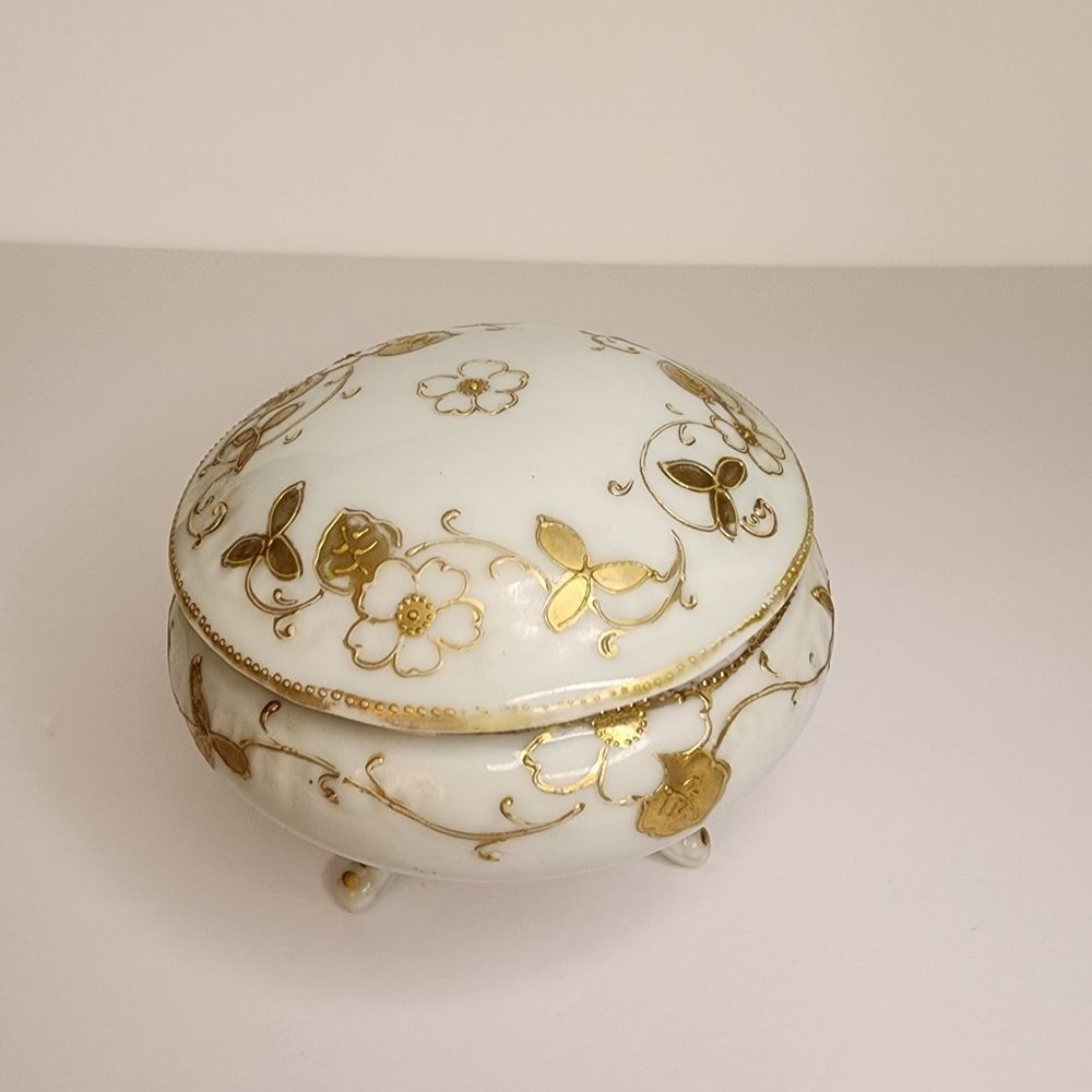 Vintage Porcelain Trinket Box White With Gold Gilt Table Decor